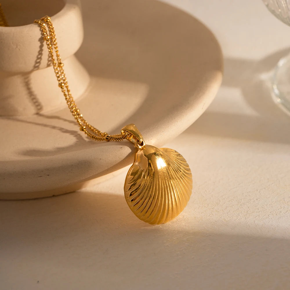 Playa Del Coco Necklace