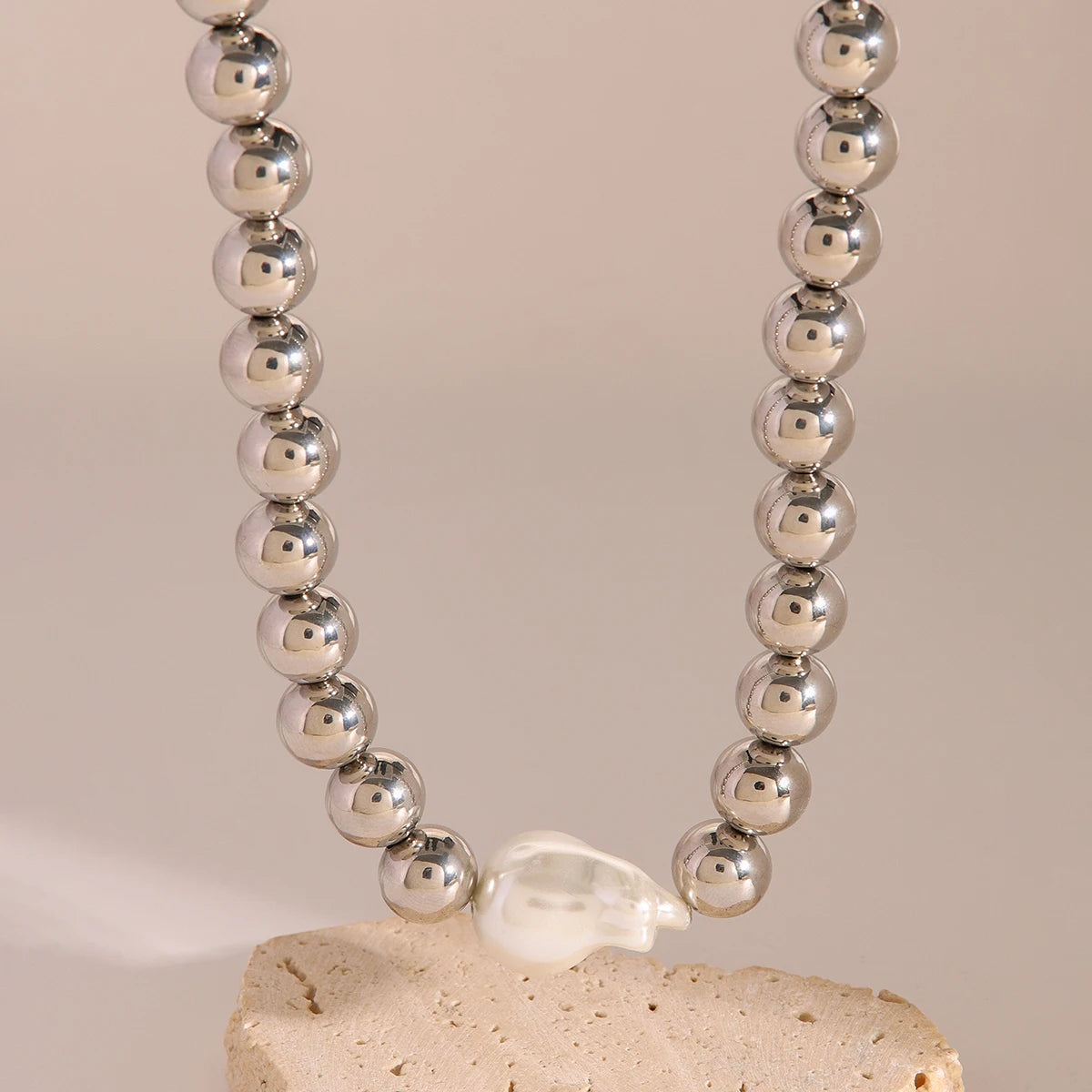 Silver and Pearl Choker