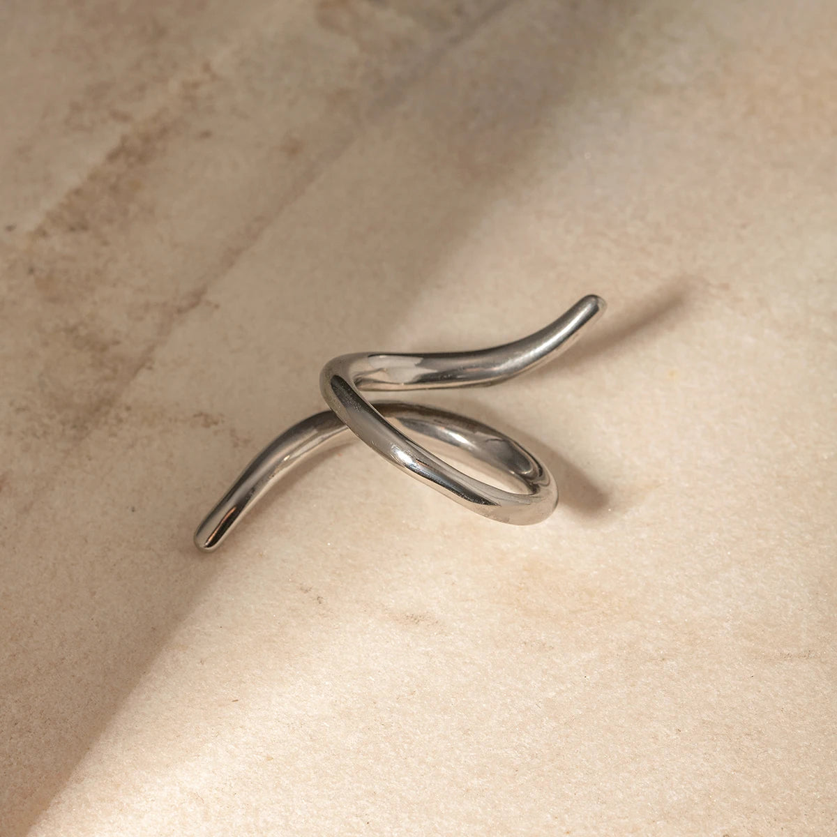 Corkscrew Adjustable Ring