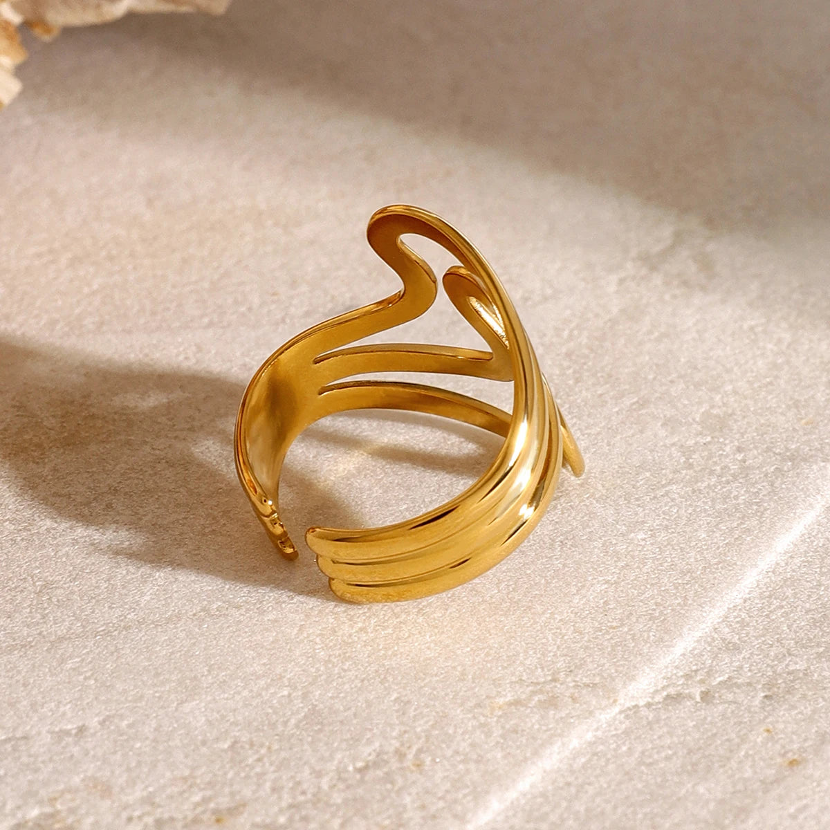 Adjustable Ripple Ring