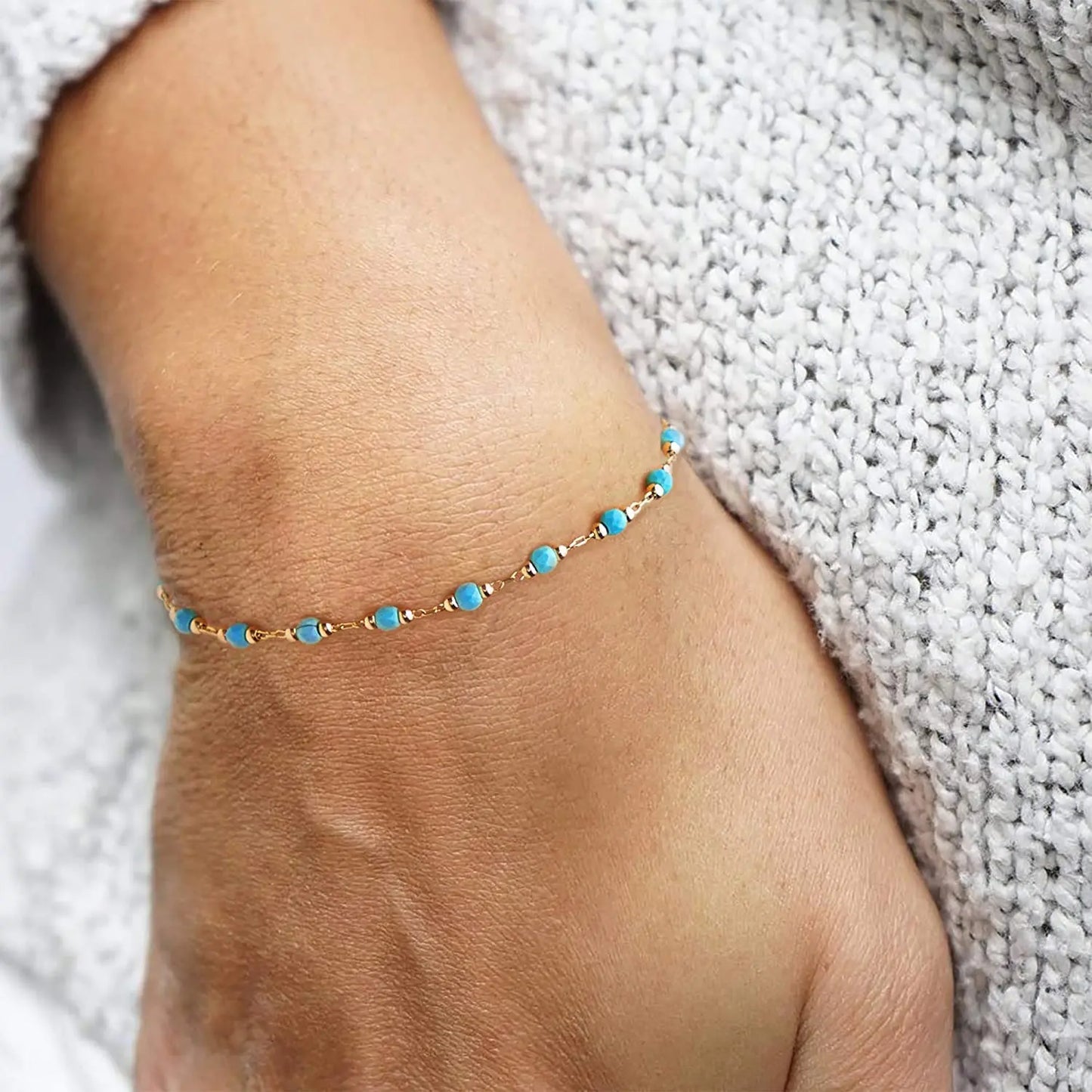 Dainty Turquoise Bracelet